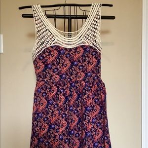 Floral Lace Detailed Neck Line Dress